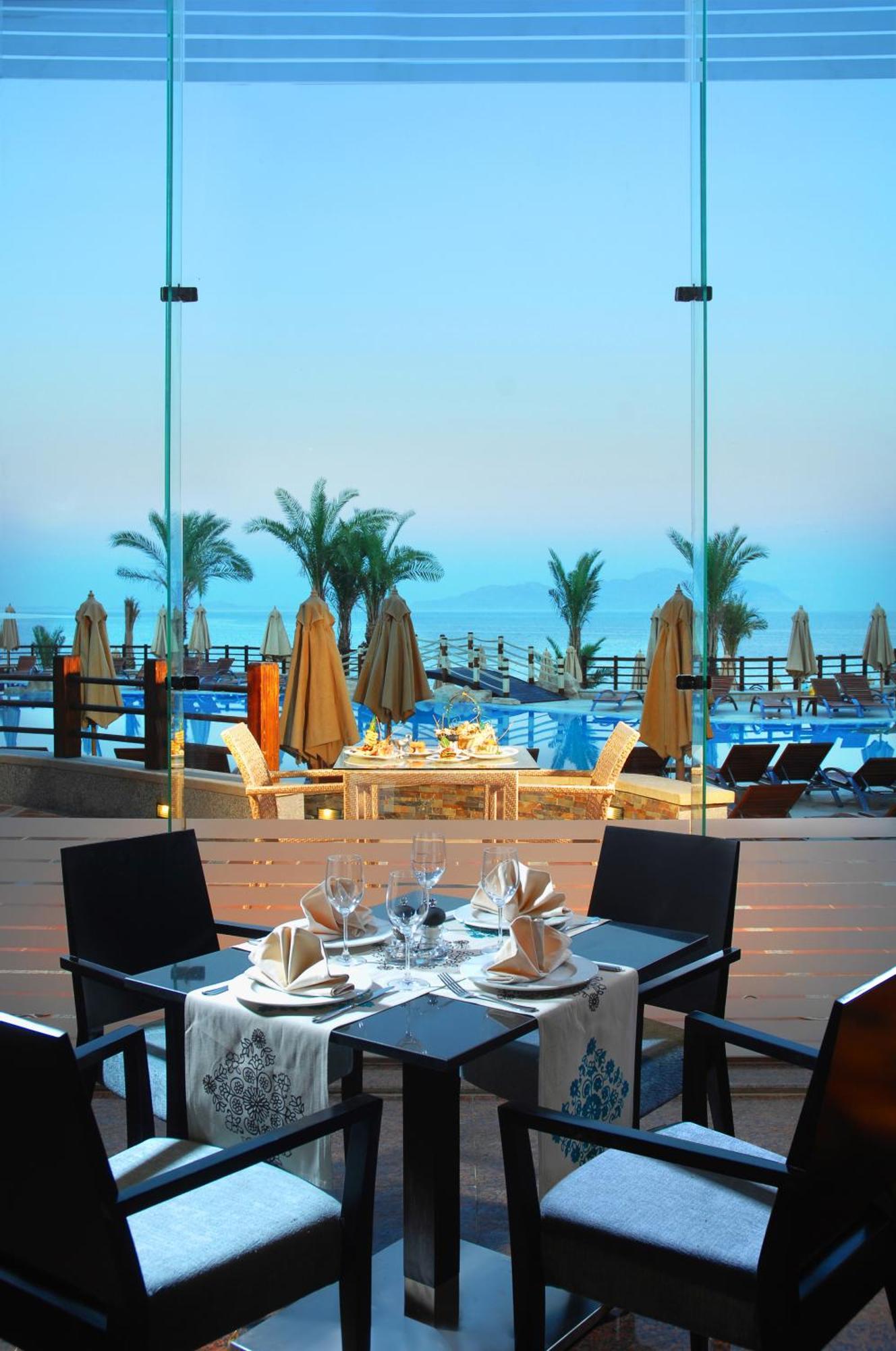 Xperience Sea Breeze Resort (Adults Only) Шарм-еш-Шейх Екстер'єр фото The pool at the Grand Hotel