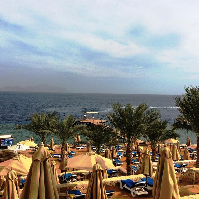 Xperience Sea Breeze Resort (Adults Only) Шарм-еш-Шейх Екстер'єр фото The Red Sea at the Hilton Taba