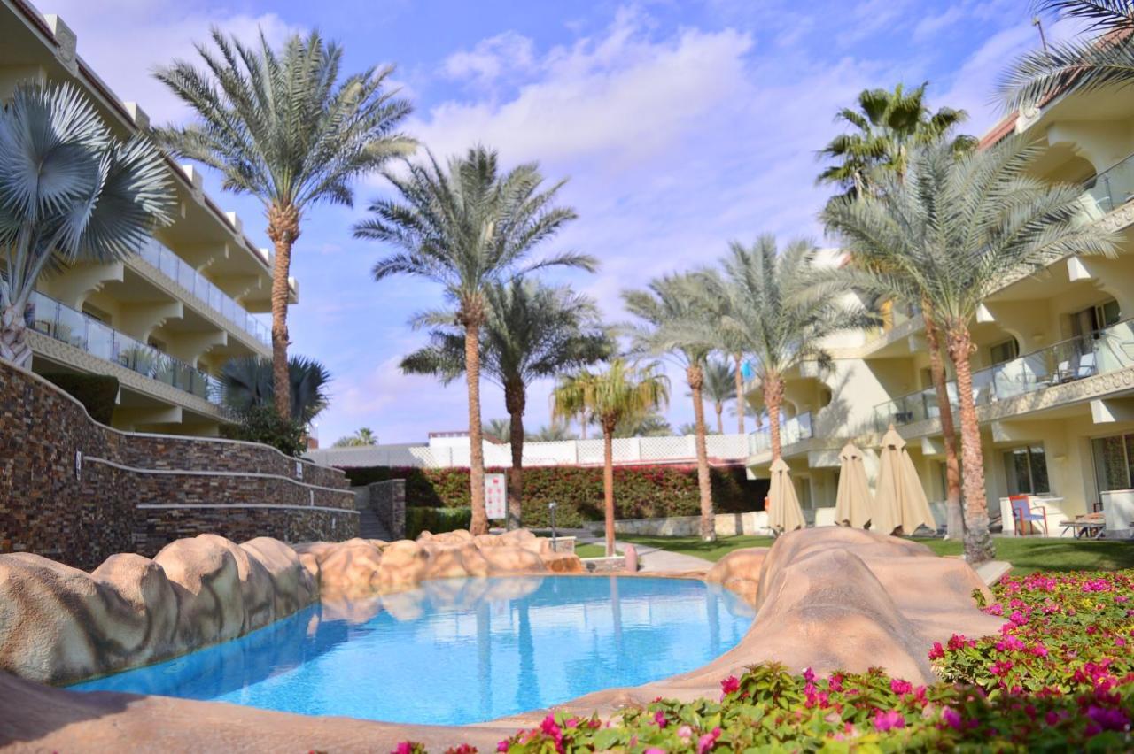 Xperience Sea Breeze Resort (Adults Only) Шарм-еш-Шейх Екстер'єр фото The pool at the Renaissance Palm Hotel